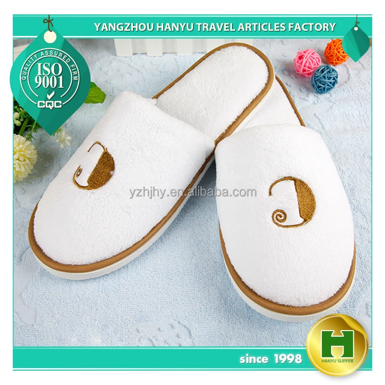 Coral Velvet Hotel Slippers / Chinese Wholesale Warm Fleece Indoor Slippers / Custom Soft and Comfortable Velour Guest Slippers