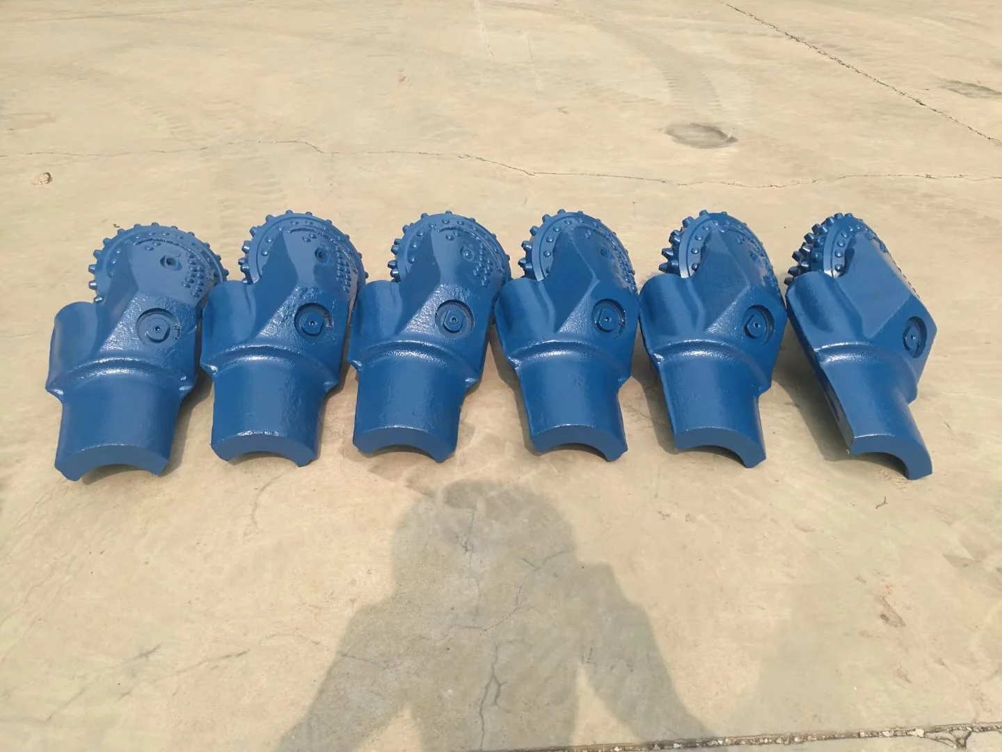 Single Roller Cone Tci Tricone Cutter For Hole Opener Reamer Bit.jpg