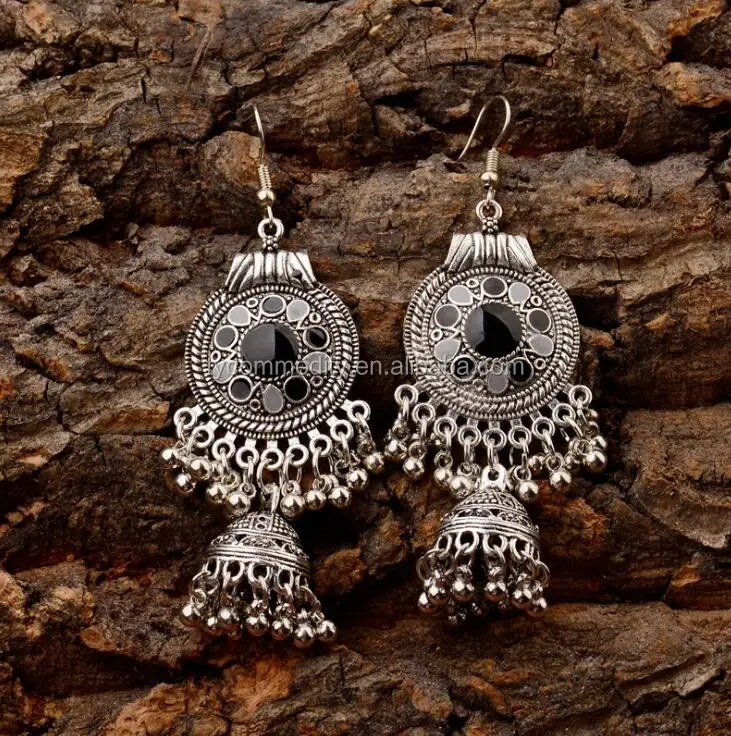 Indian Hollow Pattern Hoop Earrings Antique Gold Silver Earrings Bohemian BOHO Statement Ear Jewelry for Women, Picture
Indian Hollow Pattern Hoop Earrings Antique Gold Silver Earrings Bohemian BOHO Statement Ear Jewelry for Women, Picture