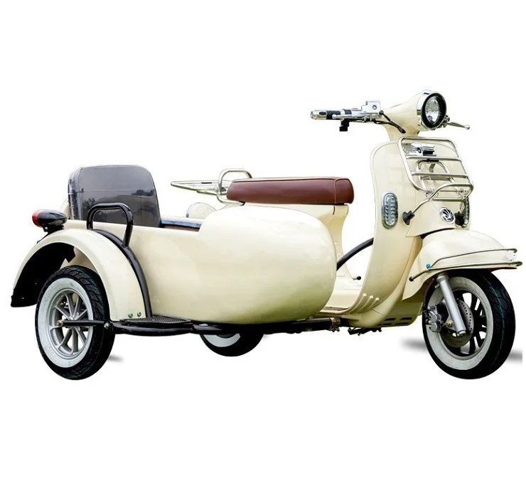 vespa with sidecar