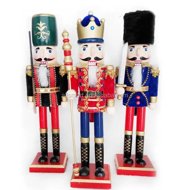 wooden nutcracker soldiers