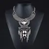 /product-detail/wholesale-alibaba-china-jewelry-supplier-women-geometric-fashion-necklace-60680875752.html