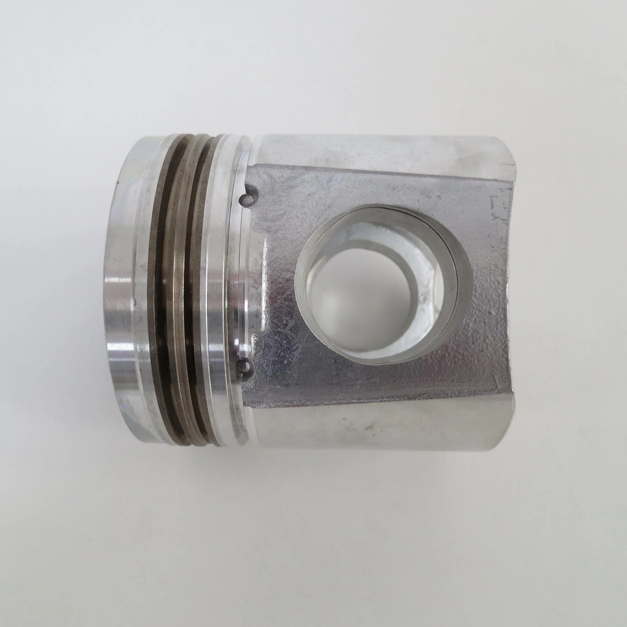 3929161 Diesel Engine 6CT 8.3 Piston