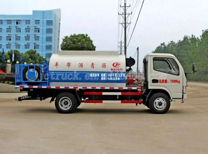 南京4x2のアスファルトの代理店のトラック/chipsealerトラック仕入れ・メーカー・工場
