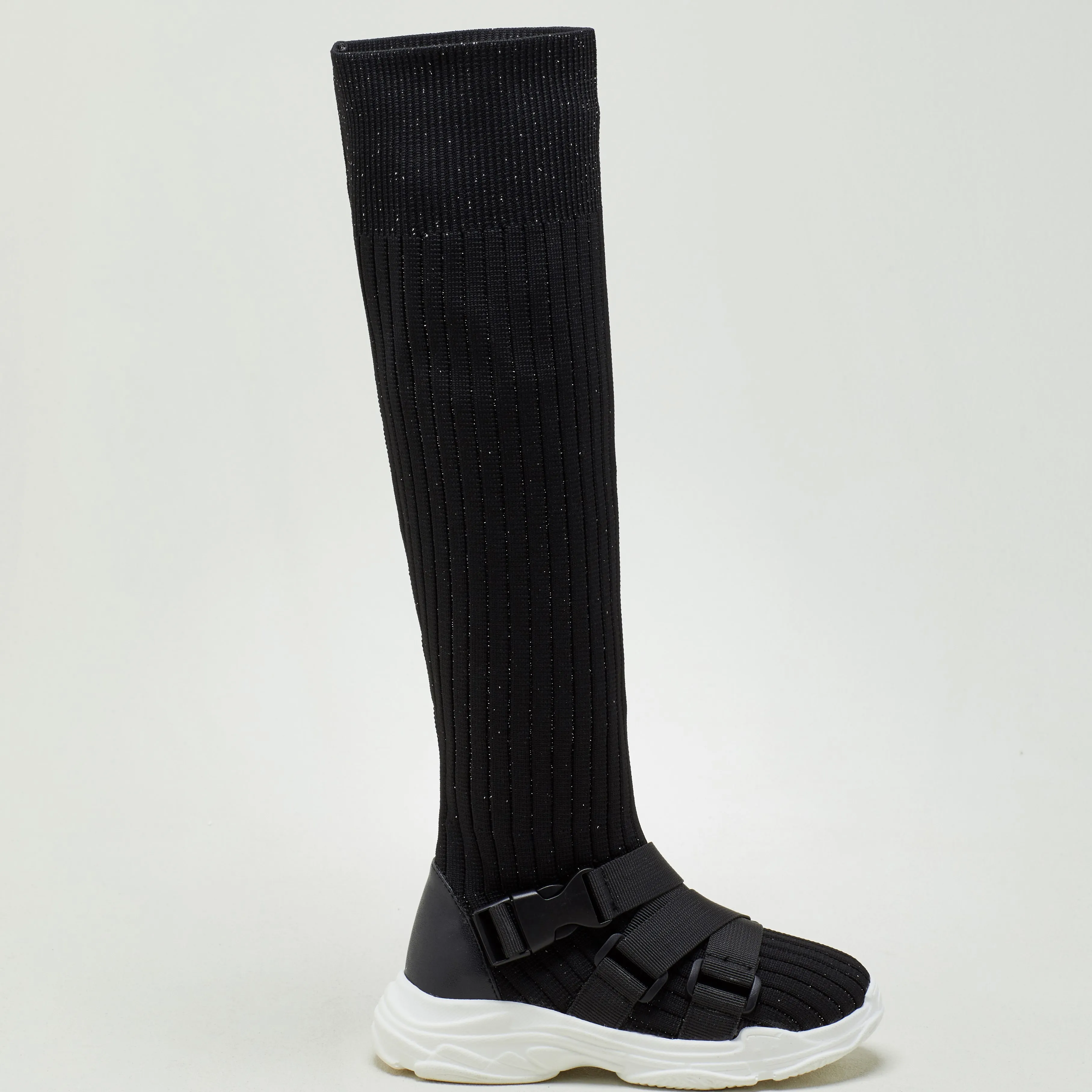 2018 Hot wholesale kids winter shoes girls comfortable sneaker knee boots for children, Grey and black
2018 Hot wholesale kids winter shoes girls comfortable sneaker knee boots for children, Grey and black