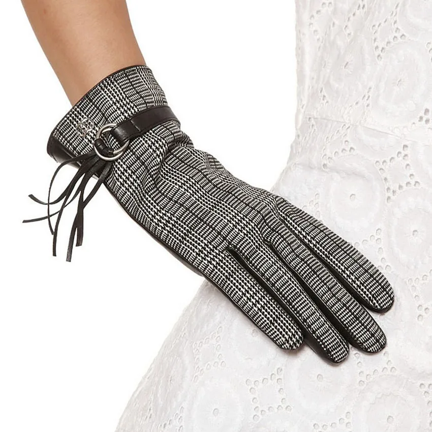 womans gloves