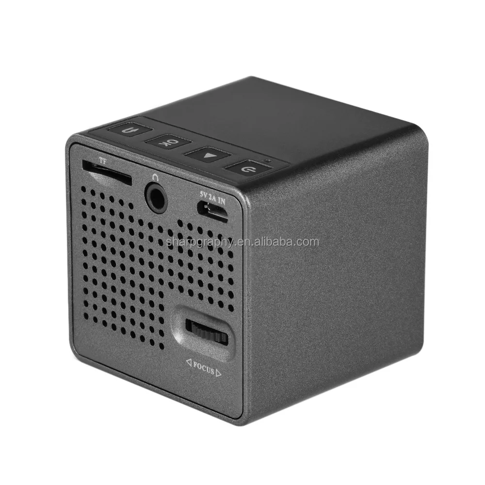 Christmas Child Gift UNIC New Arrival 1080P HD DLP Pocket Projector Short Throw Magic Cube Pico P1Projectors with battery