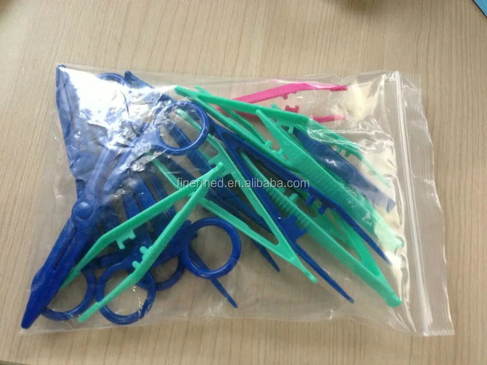 plastic forceps and plastic tweezers.jpg