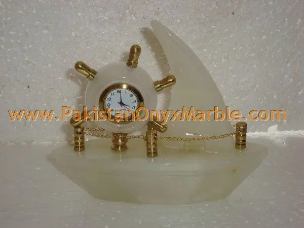 onyx-clocks-green-onyx-white-onyx-multi-green-onyx-04.jpg