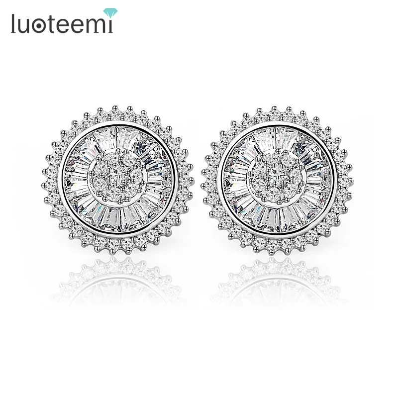 LUOTEEMI Wholesale Brazil Hot Jewelry Luxury Round Shape Flat Plate With Rare Trapezoidal Cubic Zircons Stud Earrings, N/a
LUOTEEMI Wholesale Brazil Hot Jewelry Luxury Round Shape Flat Plate With Rare Trapezoidal Cubic Zircons Stud Earrings, N/a