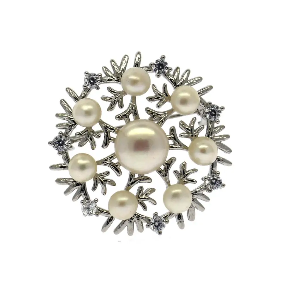 Fashion pearl jewelry hollow circular copper micro - zirconium brooch empty support women simple DIY pearl brooch
Fashion pearl jewelry hollow circular copper micro - zirconium brooch empty support women simple DIY pearl brooch