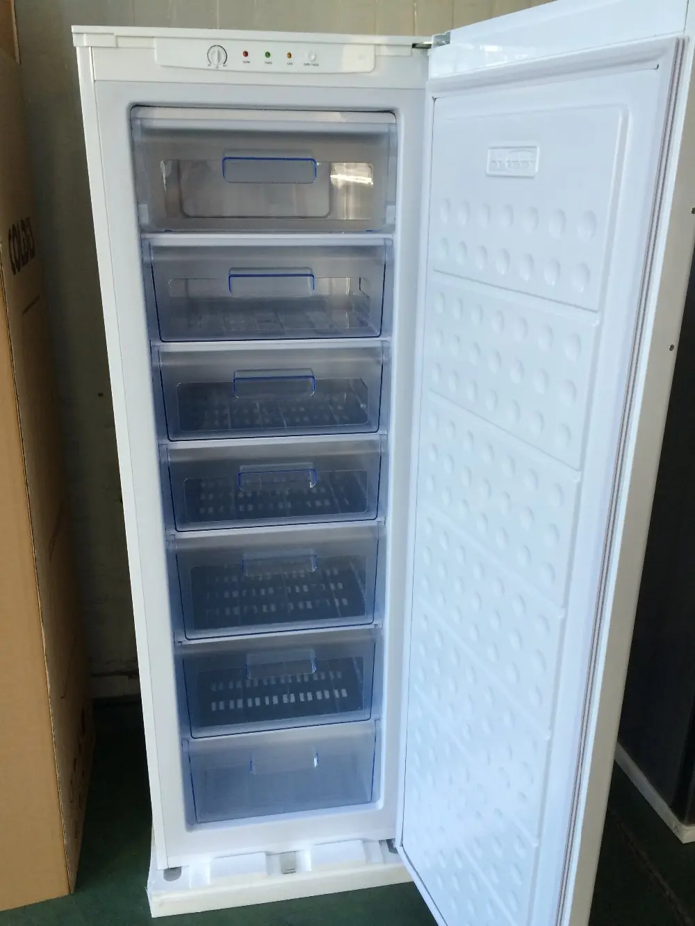 Commercial And Home Use 235l Upright Vertical Deep Freezer With