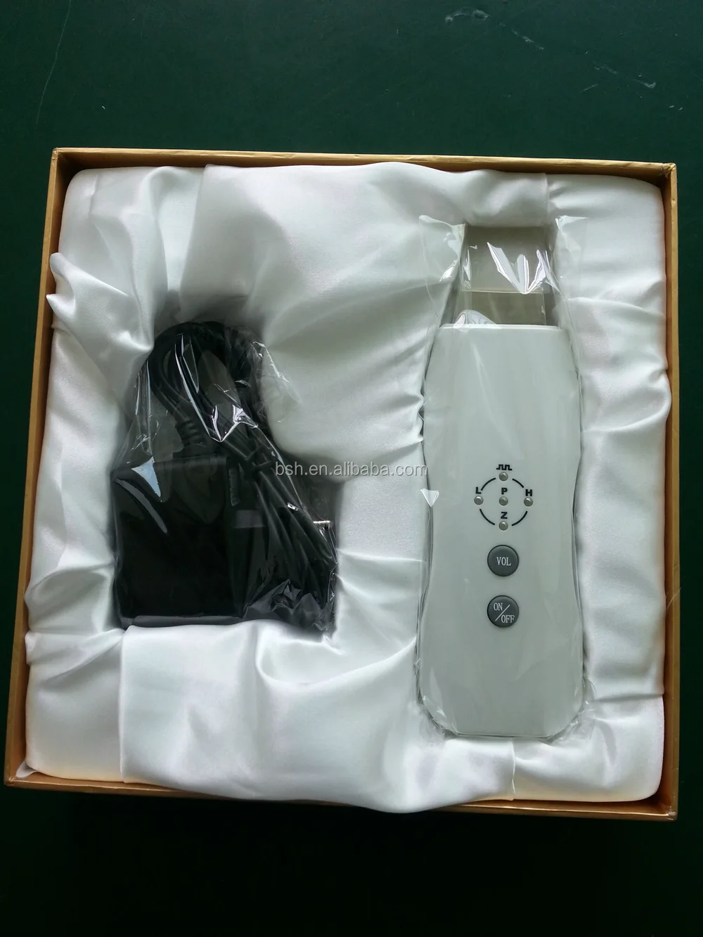 Portable Rechargeable 2in1 Ultrasonic Facial Skin Scrubber Anti-aging Lift