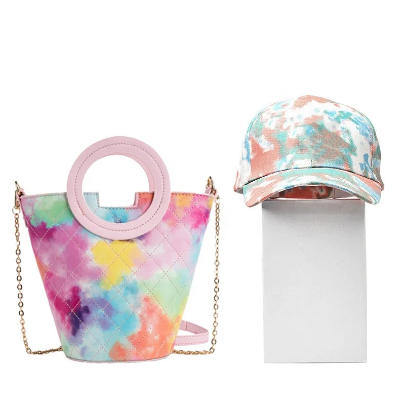 Fashion Tie Dye PU Leather Lady Bag Hat Set Cross Chain Shoulder Purses ans Hats Sets Women Matching Designer Handbags and Hats
Fashion Tie Dye PU Leather Lady Bag Hat Set Cross Chain Shoulder Purses ans Hats Sets Women Matching Designer Handbags and Hats