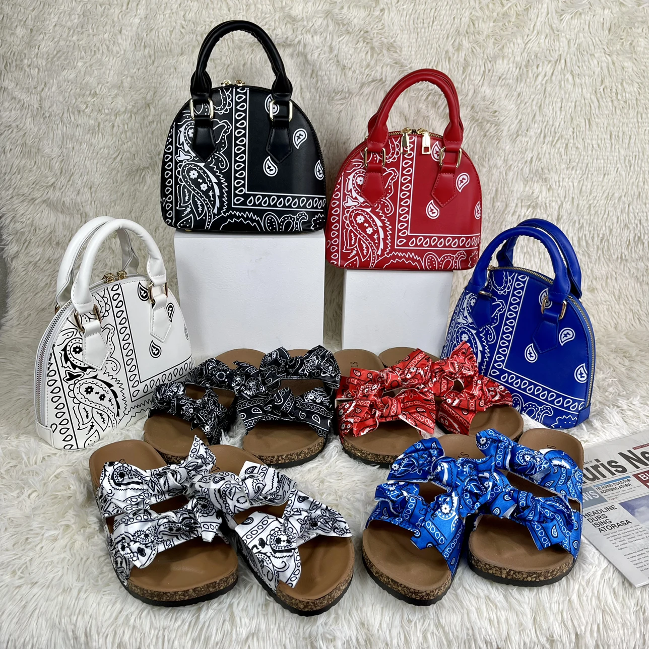New Arrivals Designer Purses and Ladies Handbags Women Hand Bags Luxury Handbags for Women Bandana Purse and Slides Set, 4 color
New Arrivals Designer Purses and Ladies Handbags Women Hand Bags Luxury Handbags for Women Bandana Purse and Slides Set, 4 color