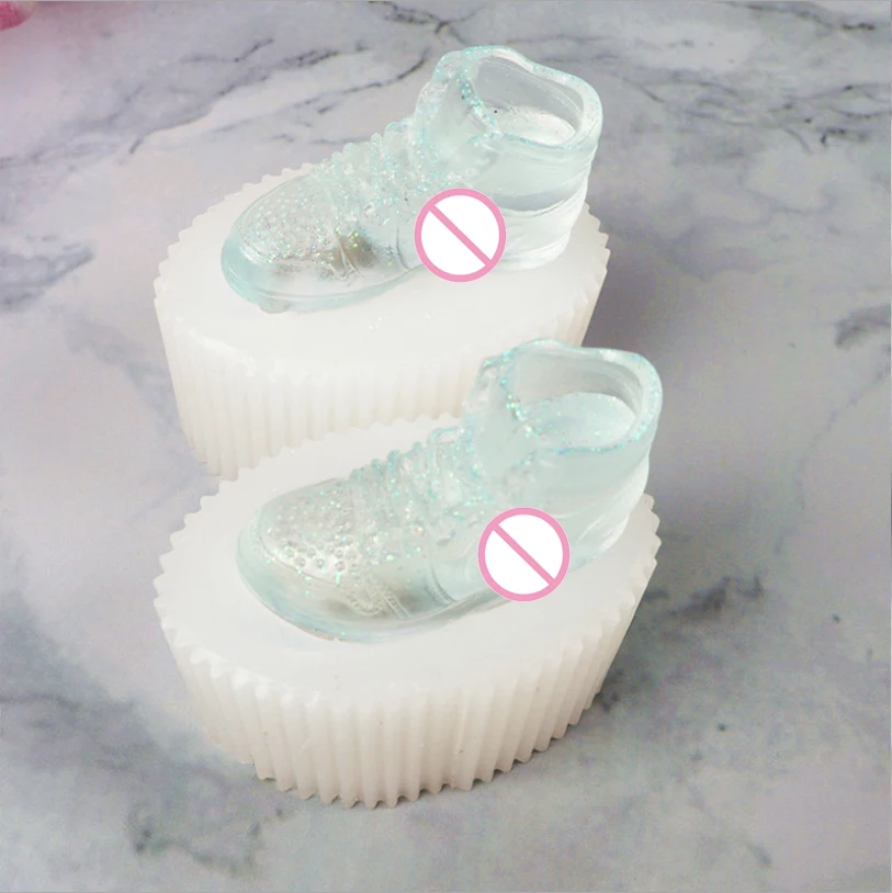 LOVE'N LV637S Etsy hot same model DIY crystal drip rubber mold brand sneaker silicone resin mold for making LOGO candle mold
LOVE'N LV637S Etsy hot same model DIY crystal drip rubber mold brand sneaker silicone resin mold for making LOGO candle mold