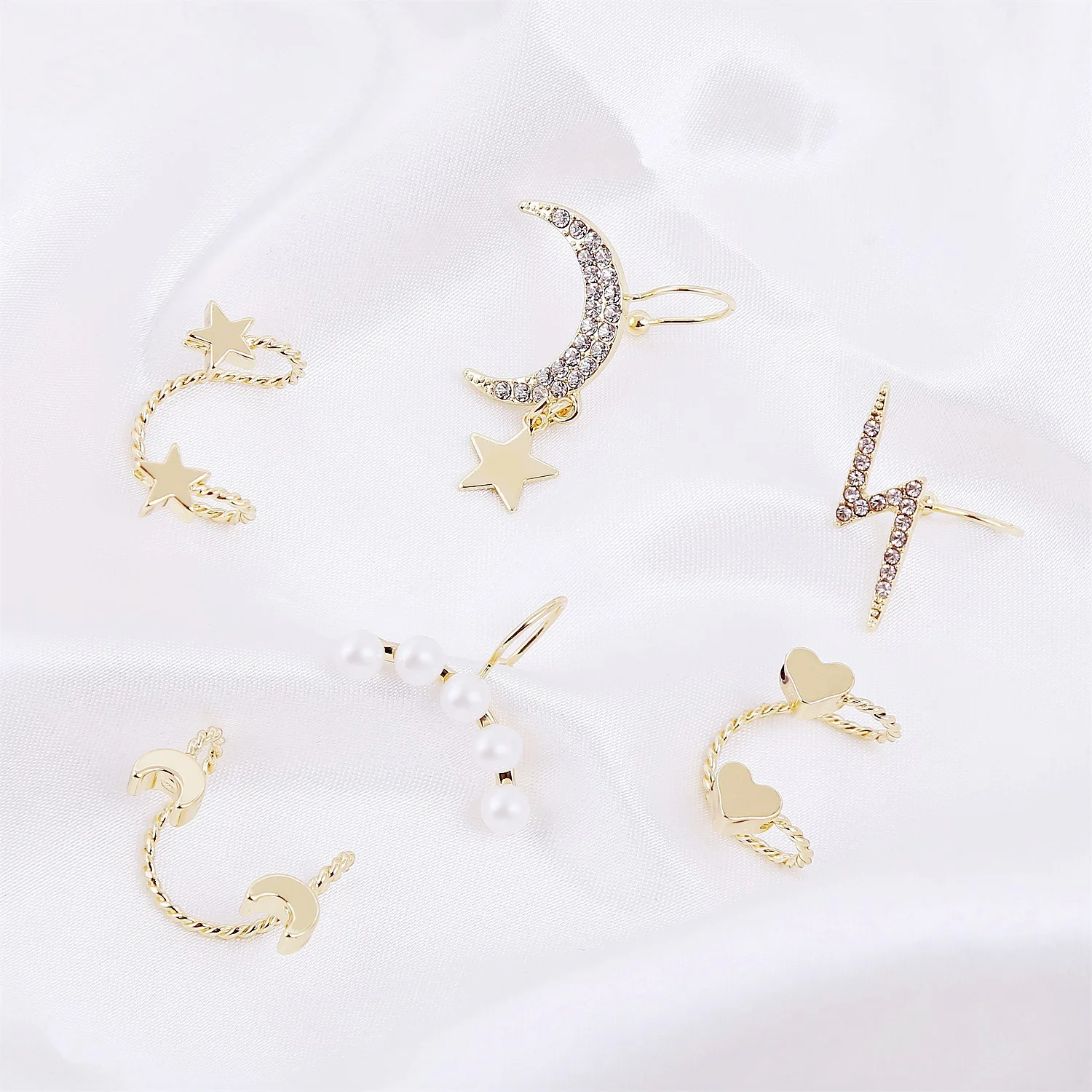 Customization Popular Ins Wind Pearl Earrings Geometric Earrings Without Ear Holes 
Customization Popular Ins Wind Pearl Earrings Geometric Earrings Without Ear Holes