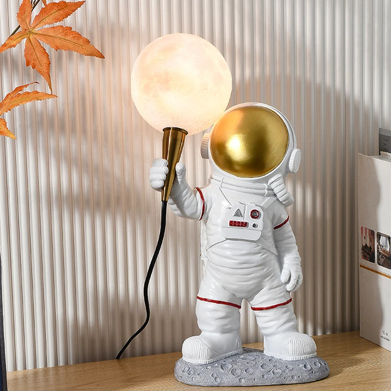 Creative Children's Desk Lamp Spaceman Night Table Light for Kids Room Decoration Eye Protection LED Reading Lights Bedside Lamp
Creative Children's Desk Lamp Spaceman Night Table Light for Kids Room Decoration Eye Protection LED Reading Lights Bedside Lamp
