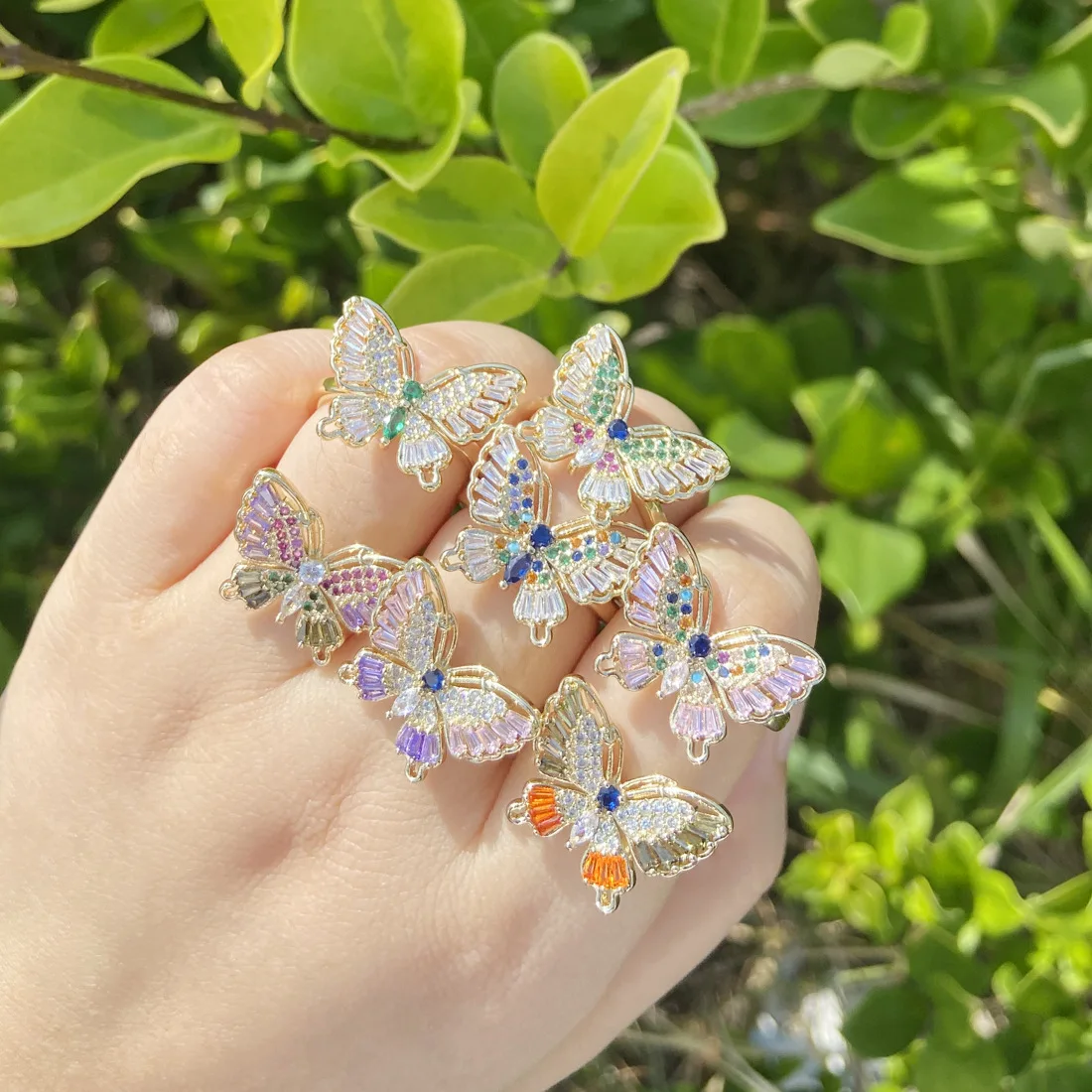 Fashion High Quality 18K Gold Plated Ring Accessories Multicolor Zircon Butterfly Ring Women
Fashion High Quality 18K Gold Plated Ring Accessories Multicolor Zircon Butterfly Ring Women
