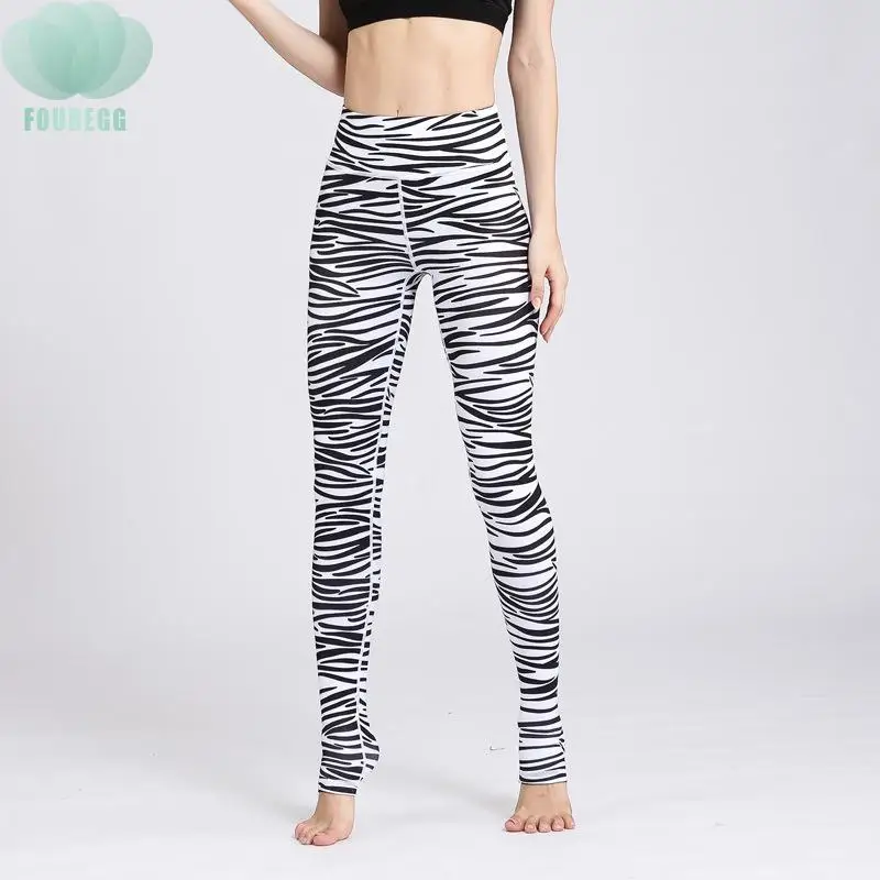 New women's printed yoga leggings foot stepping yoga leggings quick drying stretch track pants
New women's printed yoga leggings foot stepping yoga leggings quick drying stretch track pants