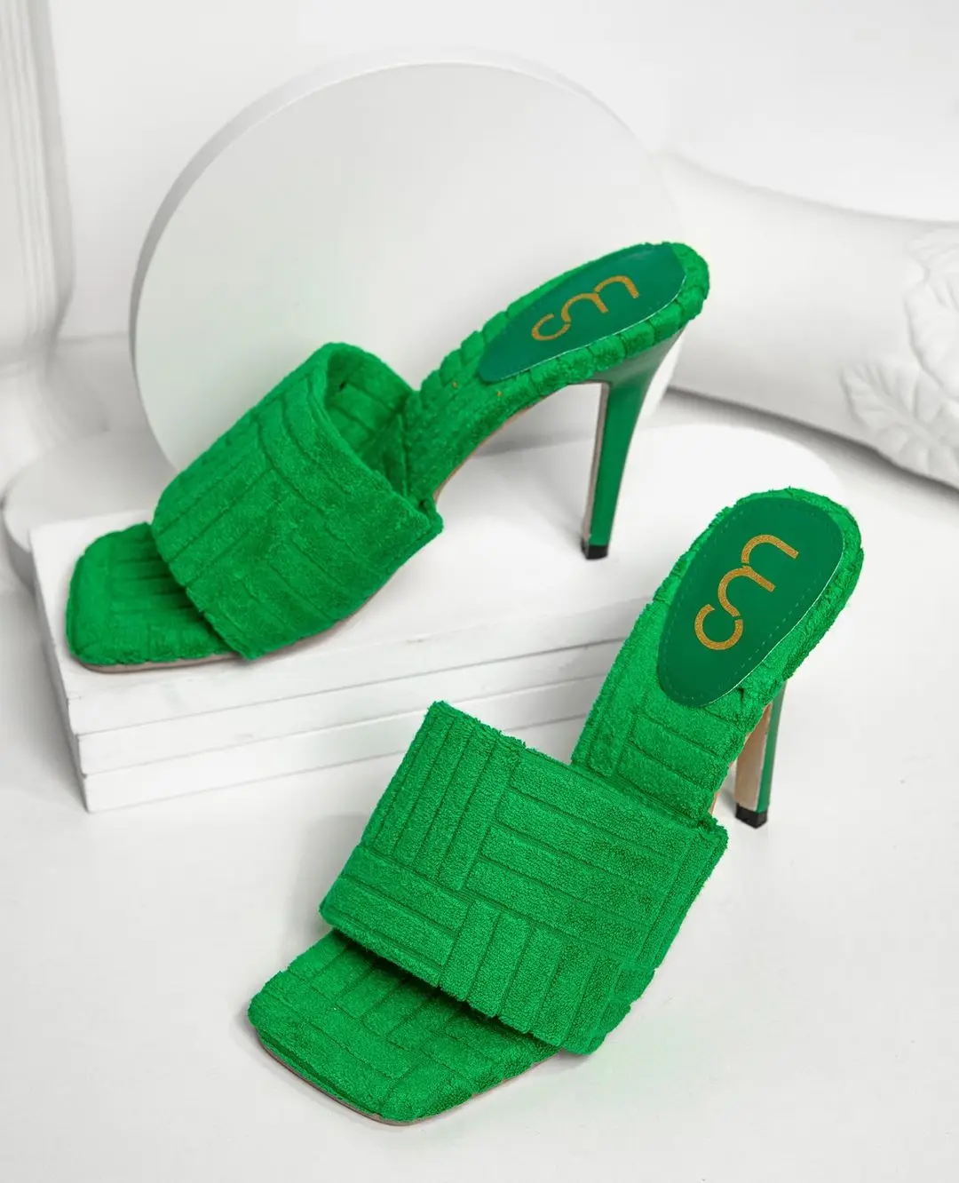 Square Toe Thin Heel Sexy High Heels Flannel Plush High Heel Slippers Fashion Women Designer Luxury Slides Terry Cloth Sandals, As picture
Square Toe Thin Heel Sexy High Heels Flannel Plush High Heel Slippers Fashion Women Designer Luxury Slides Terry Cloth Sandals, As picture