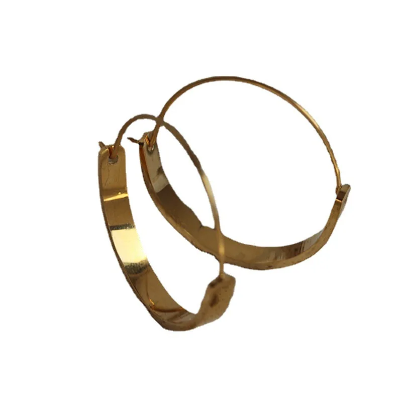 Simple earrings round face show thin earrings 2021 new fashion geometric earring women
Simple earrings round face show thin earrings 2021 new fashion geometric earring women