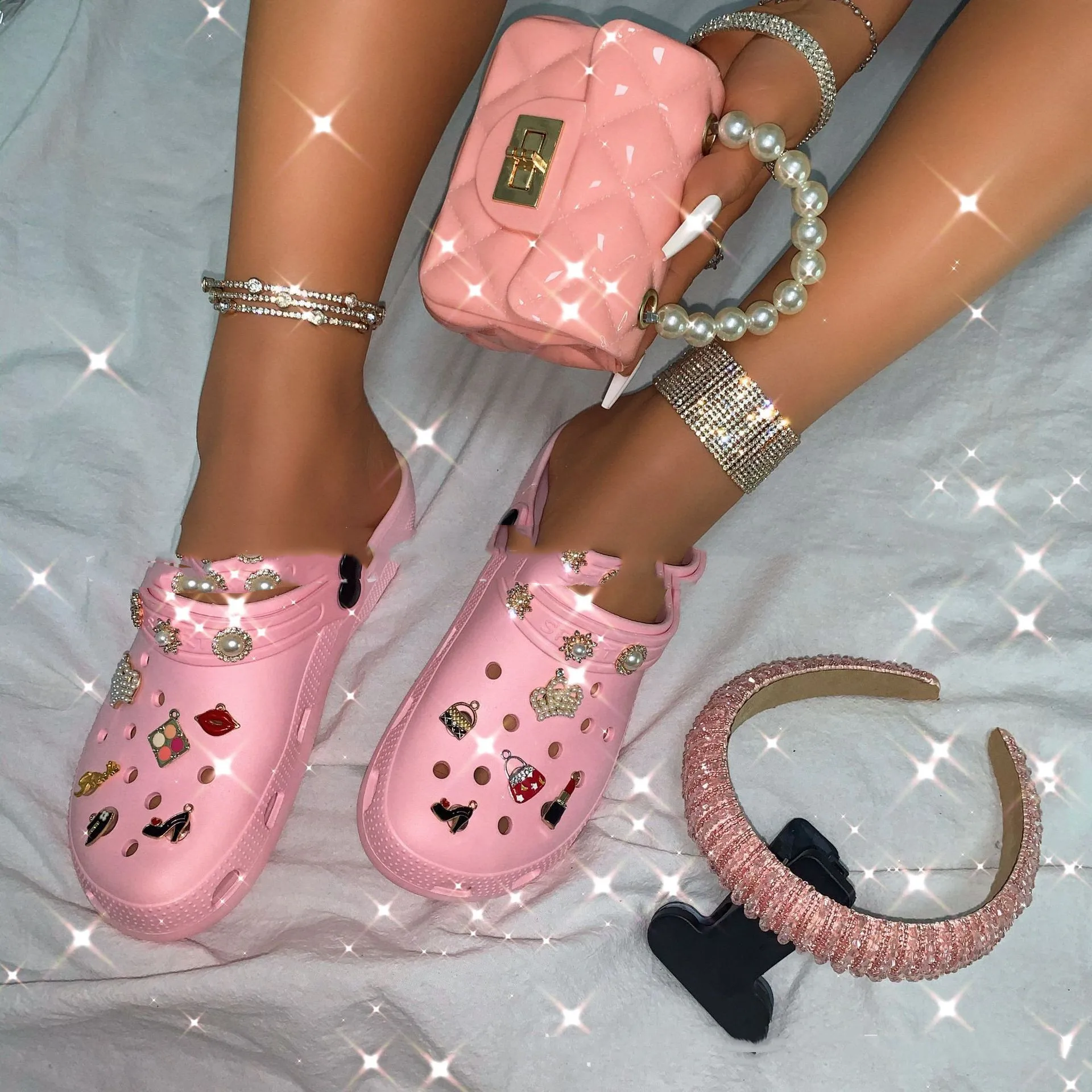 2021 Wholesales Sandals Women's Summer Slope Heel Thick Bottomed Slippers And Handbags Set Mini Crossbody Sling Bags Purse, 3 color
2021 Wholesales Sandals Women's Summer Slope Heel Thick Bottomed Slippers And Handbags Set Mini Crossbody Sling Bags Purse, 3 color
