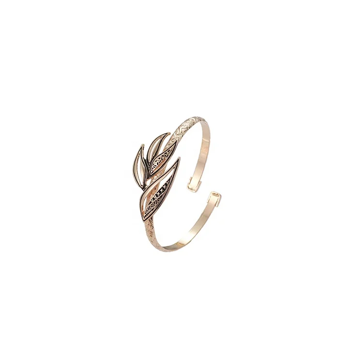 High Quality Designers Adjustable Charm Bangles Bracelet Fantasy Jerwelry Hawaiian Bracelet, Golden
High Quality Designers Adjustable Charm Bangles Bracelet Fantasy Jerwelry Hawaiian Bracelet, Golden
