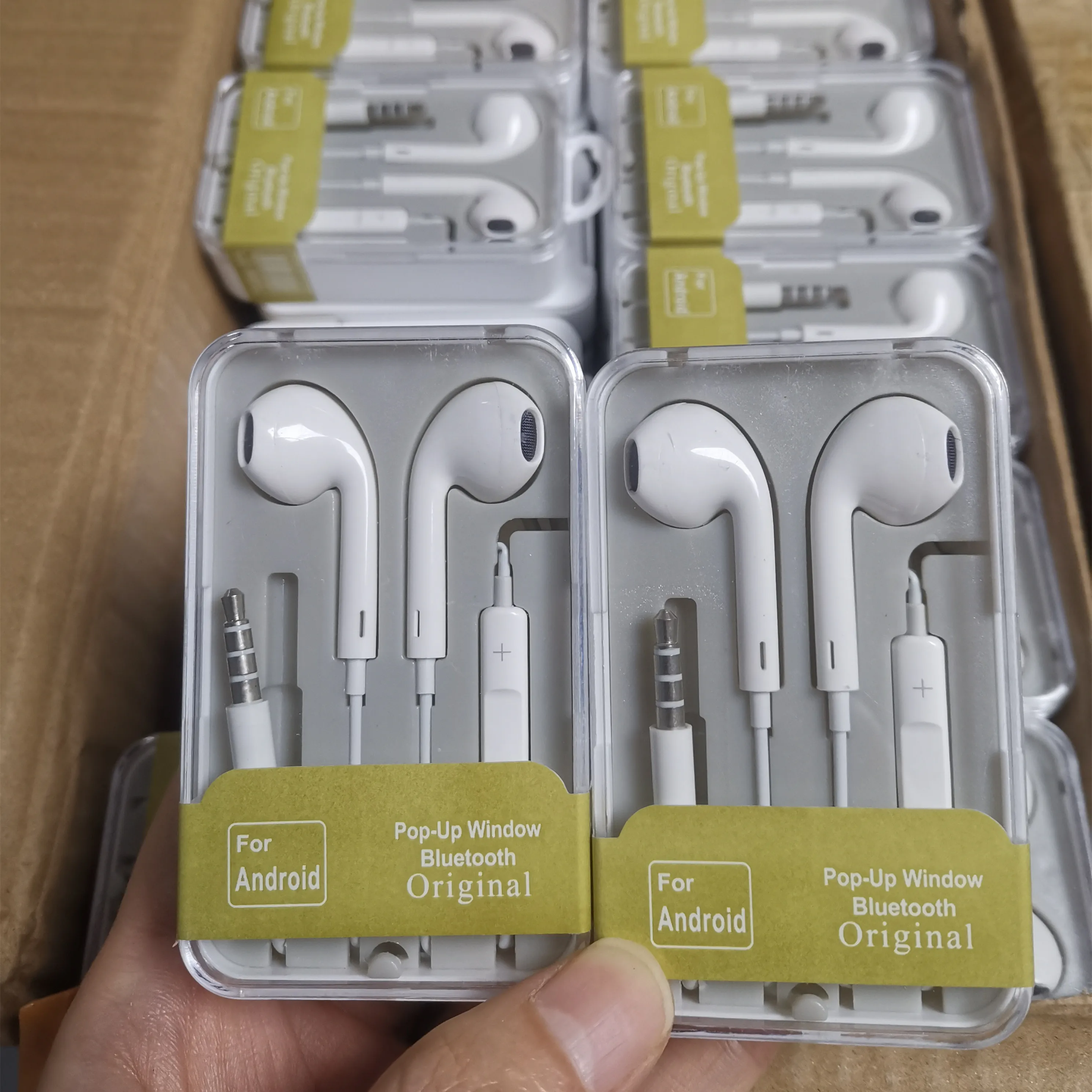 Factory Original Earbuds Wired Earphone For Android Mobile Phone Earphones 3.5 Mm Jack White Headphones Earphone
Factory Original Earbuds Wired Earphone For Android Mobile Phone Earphones 3.5 Mm Jack White Headphones Earphone