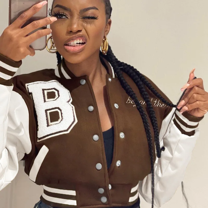 M21091 Custom logo embroider letterman jacket ladies 2021 fashion leather sleeve patchwork winter cropped varsity jacket woman
M21091 Custom logo embroider letterman jacket ladies 2021 fashion leather sleeve patchwork winter cropped varsity jacket woman