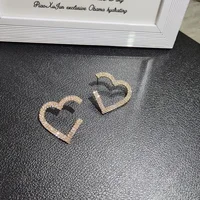 SHE073 Wholesale Fancy Valentine's Day Stud Earrings New Type Korean Love Heart rhinestone Earrings
SHE073 Wholesale Fancy Valentine's Day Stud Earrings New Type Korean Love Heart rhinestone Earrings