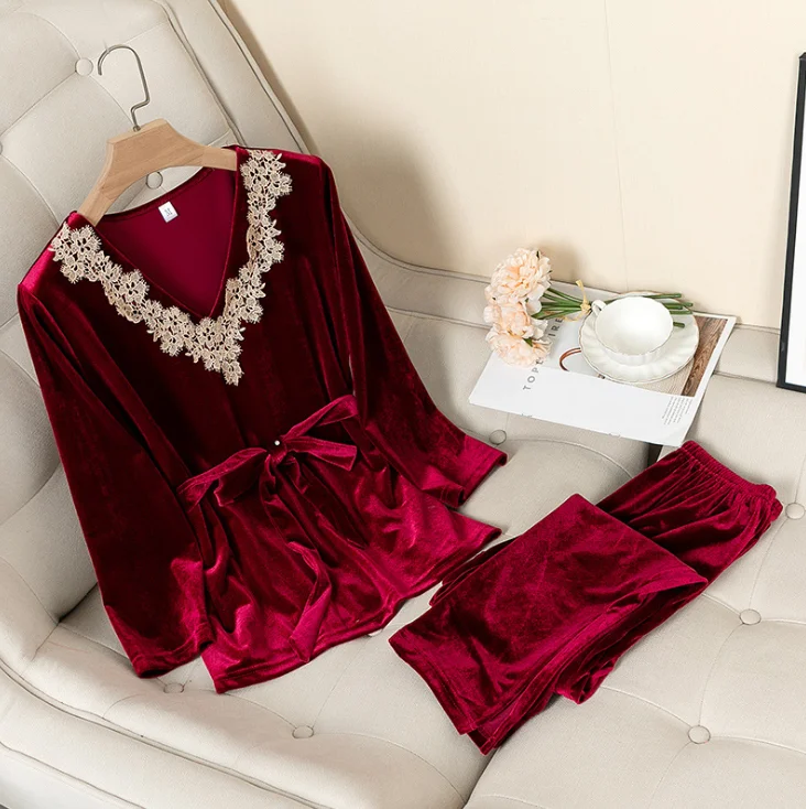 gold velvet women pajamas long sleeves trousers homewear V-neck plus size worn outside, Customized color
gold velvet women pajamas long sleeves trousers homewear V-neck plus size worn outside, Customized color