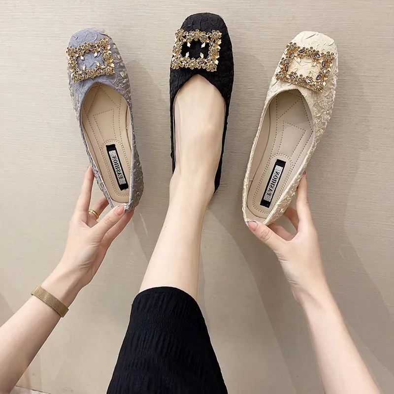 Fashion high quality hot design luxury flat shoes women flat pearl rhinestone slip on diamond loafer casual shoes ladies flat
Fashion high quality hot design luxury flat shoes women flat pearl rhinestone slip on diamond loafer casual shoes ladies flat