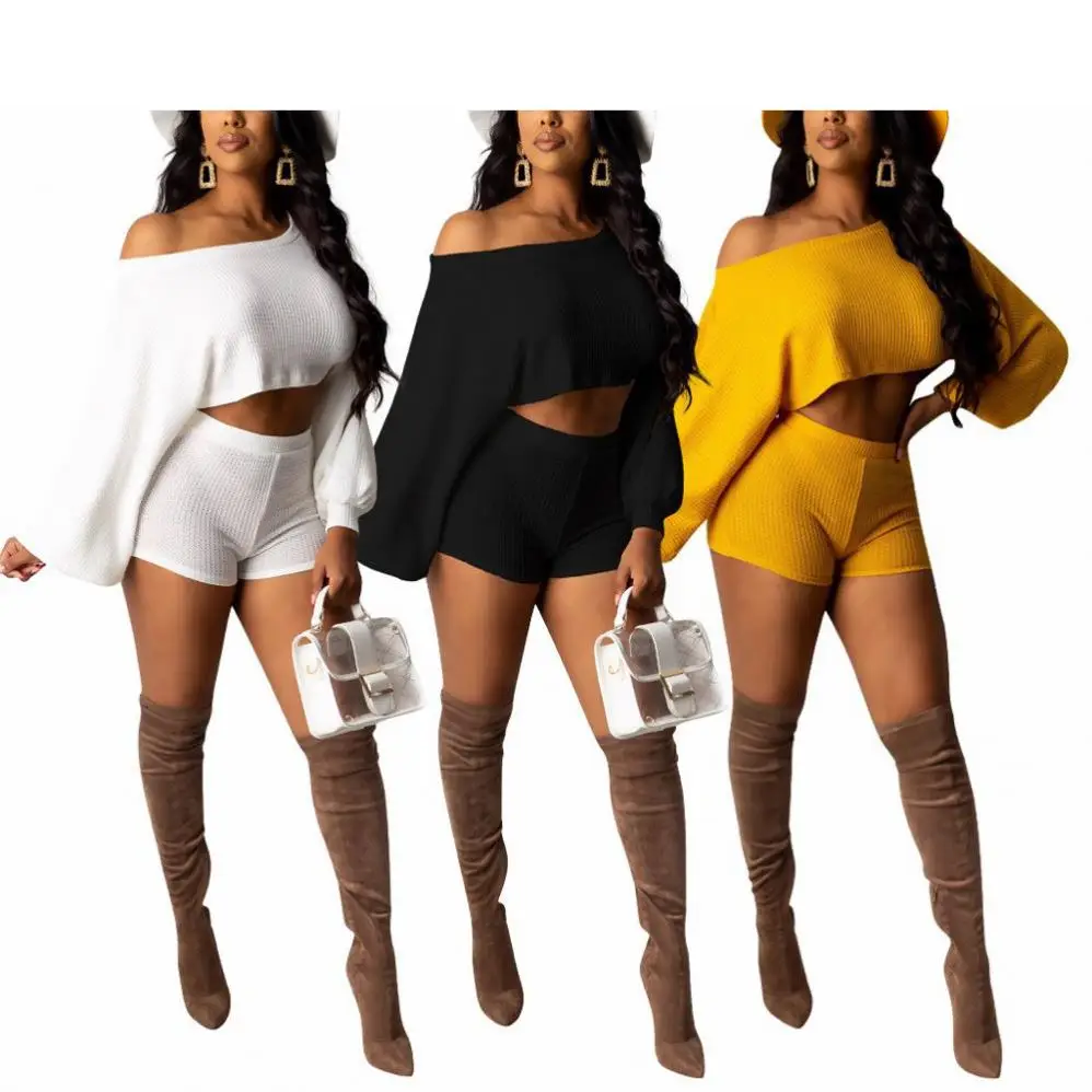 Western Style Fashion White Long Sleeve Sweaters And Shorts Two Piece Set Women Clothing
Western Style Fashion White Long Sleeve Sweaters And Shorts Two Piece Set Women Clothing