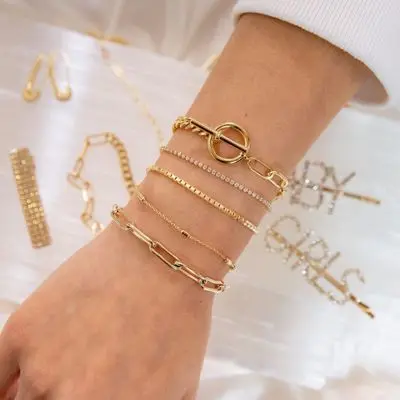 5Pcs Set Retro Simple Gold Plated Full Zirconia Bracelet Circle Link Chain OT Clasp Bracelet Link Chain Charm Bracelet For Women
5Pcs Set Retro Simple Gold Plated Full Zirconia Bracelet Circle Link Chain OT Clasp Bracelet Link Chain Charm Bracelet For Women