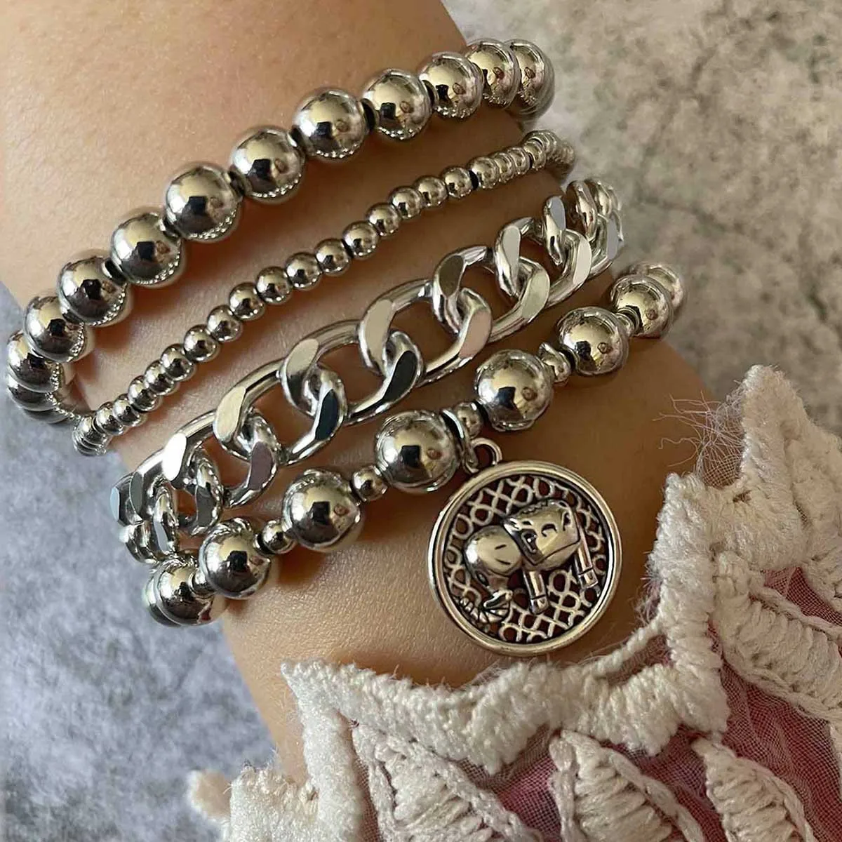 4 Pcs/Set Men Women Retro Spaced Size Round Bead Elephant Charm Bracelet Combination Jewelry Birthday Party Accessories, Silver
4 Pcs/Set Men Women Retro Spaced Size Round Bead Elephant Charm Bracelet Combination Jewelry Birthday Party Accessories, Silver