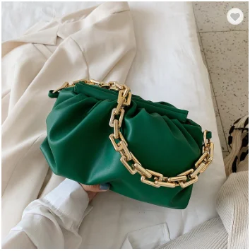 custom logo Day clutch pleated women fashion handbags shoulder cloud bag with gold chain
custom logo Day clutch pleated women fashion handbags shoulder cloud bag with gold chain