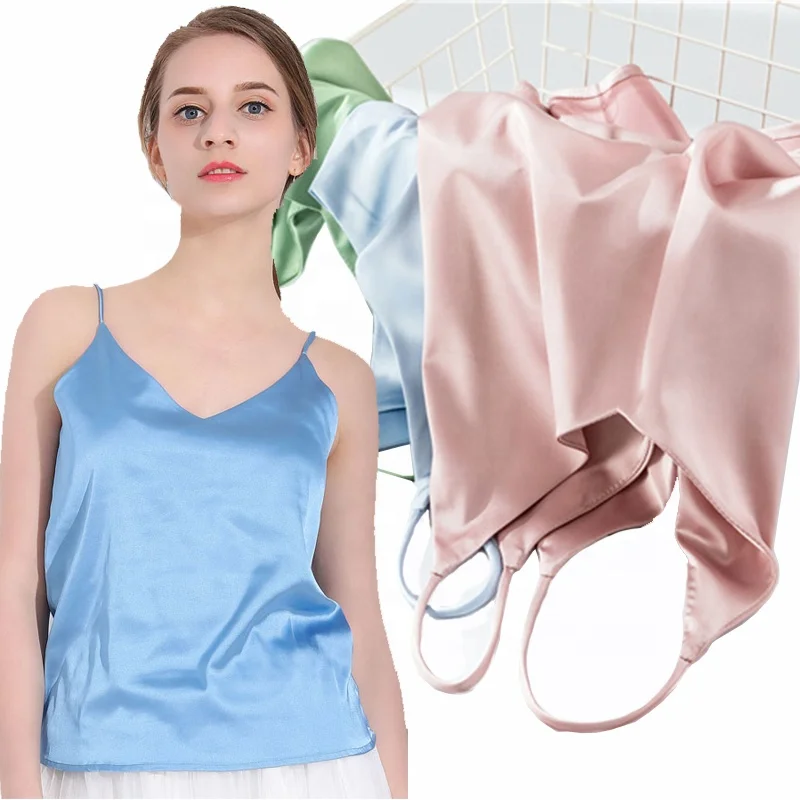 2021 Fashion Strap Top Plus Size Women Sexy Halter V Neck Basic Sleeveless Satin Silk Tank Tops Women'S Summer Camisole
2021 Fashion Strap Top Plus Size Women Sexy Halter V Neck Basic Sleeveless Satin Silk Tank Tops Women'S Summer Camisole