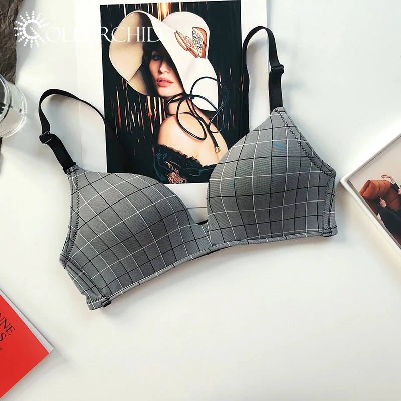 In stock women seamless wire free sleep 3/4 cup bra 
In stock women seamless wire free sleep 3/4 cup bra