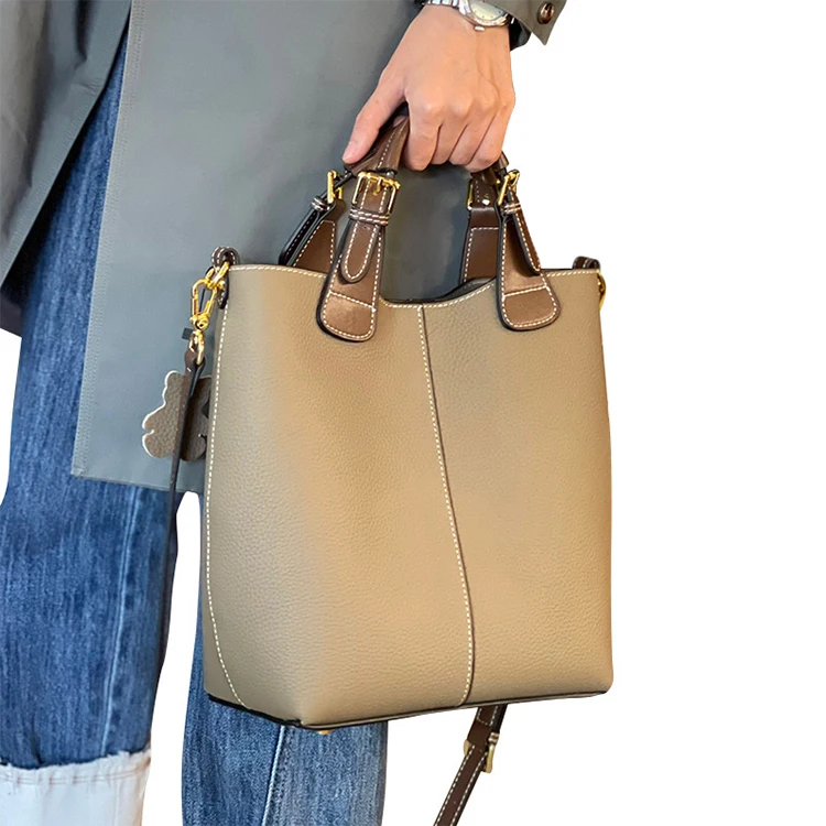 EMGL074 Female elegant luxury shoulder messenger bucket handbags premium quality real leather fashion hand bags ladies
EMGL074 Female elegant luxury shoulder messenger bucket handbags premium quality real leather fashion hand bags ladies