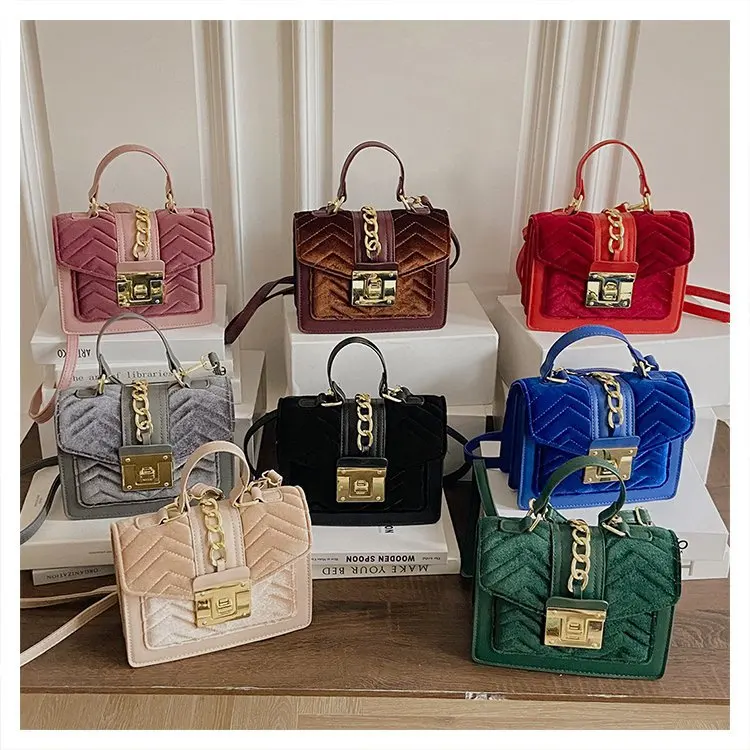 Winter Hand Bags Ladies Crossbody Bag Designer Handbags For Women Luxury Velvet Bags, Picture
Winter Hand Bags Ladies Crossbody Bag Designer Handbags For Women Luxury Velvet Bags, Picture