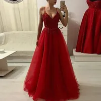 Evening Dresses 2020 Lace Appliques Beaded A Line Tulle Long Red Spaghetti Straps V Neck Formal Party Prom Gown
Evening Dresses 2020 Lace Appliques Beaded A Line Tulle Long Red Spaghetti Straps V Neck Formal Party Prom Gown