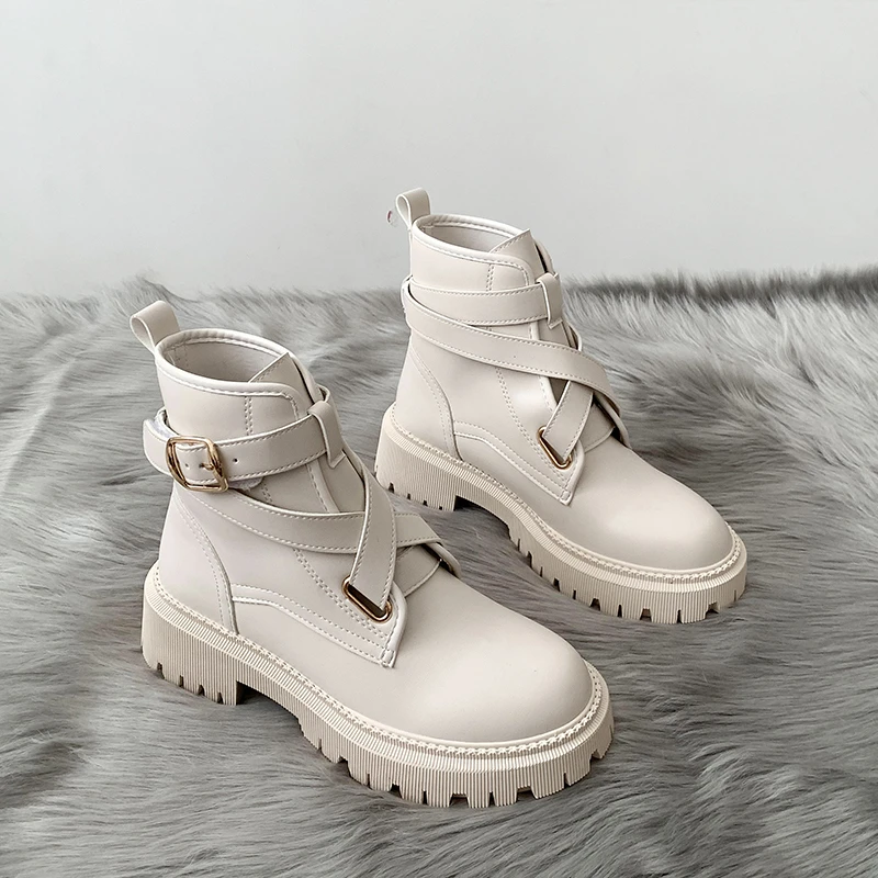 Fashion New Shoes Women Boots 2021 Autumn Winter All-match Comfort Boots Women High Quality Pu Leather Chunky Heels Shoes
Fashion New Shoes Women Boots 2021 Autumn Winter All-match Comfort Boots Women High Quality Pu Leather Chunky Heels Shoes