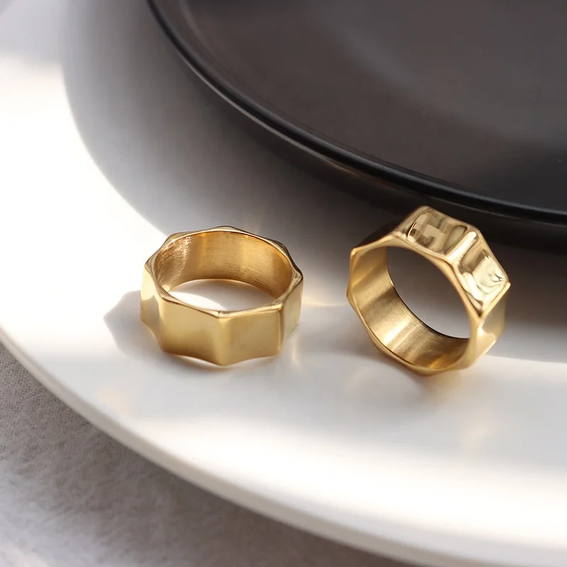 Minimalist Jewelry 8MM Wide Stainless Steel 18K Gold Plated Chunky Rings For Women, Gold,silver,rose gold
Minimalist Jewelry 8MM Wide Stainless Steel 18K Gold Plated Chunky Rings For Women, Gold,silver,rose gold