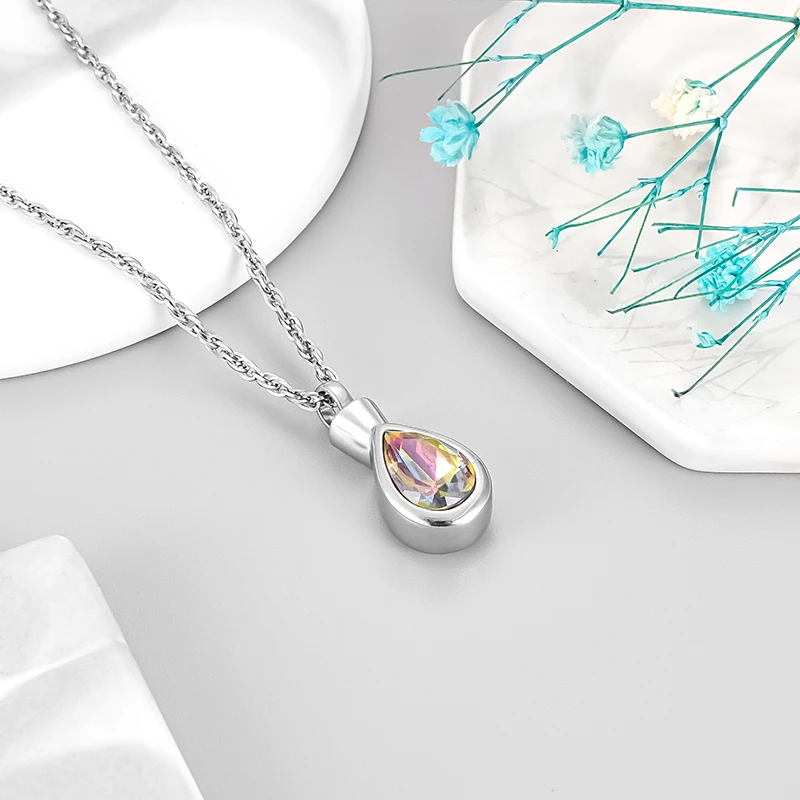 Colorful Clear Ashes Necklace Crystal Ash Pendants Tear Drop Glass Cremation Jewelry For Women, Gold, silver
Colorful Clear Ashes Necklace Crystal Ash Pendants Tear Drop Glass Cremation Jewelry For Women, Gold, silver