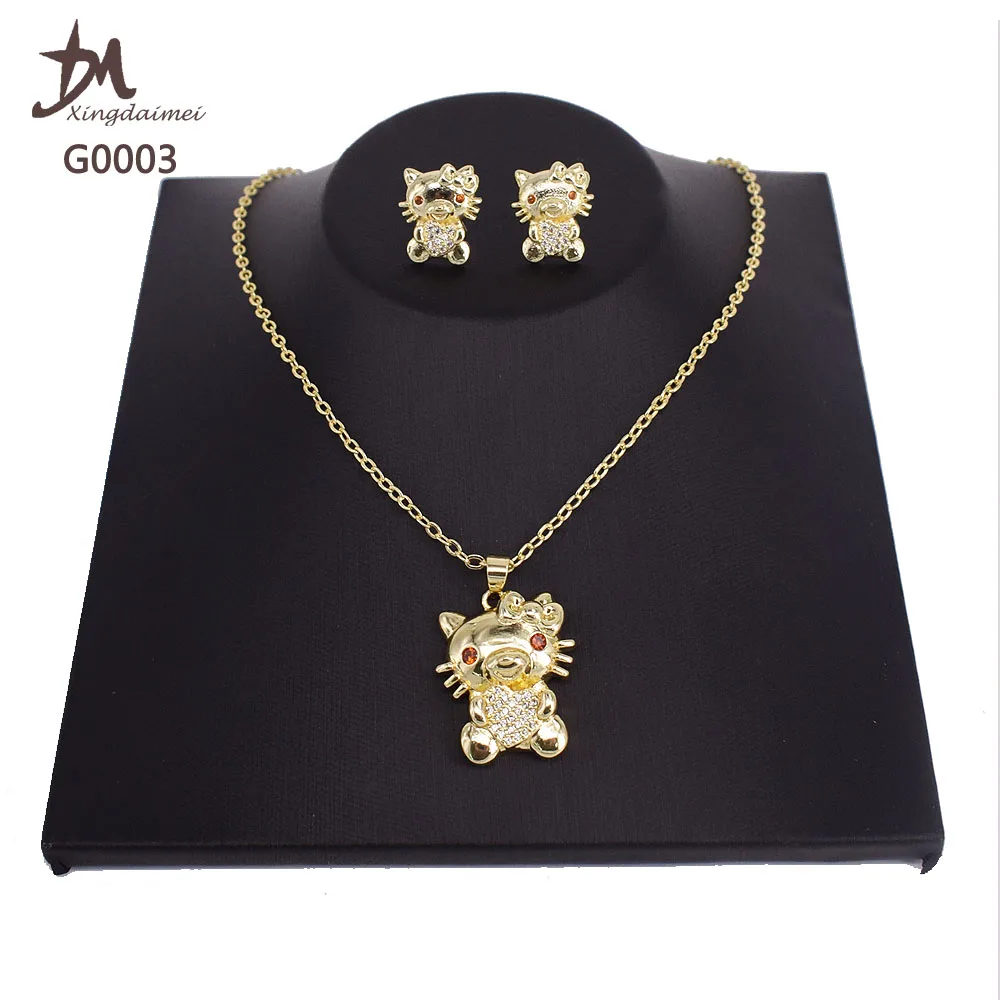 G0003 High quality 18K gold-plated zircon earrings and necklace women and kids Hello Kitty zircon jewelry set
G0003 High quality 18K gold-plated zircon earrings and necklace women and kids Hello Kitty zircon jewelry set