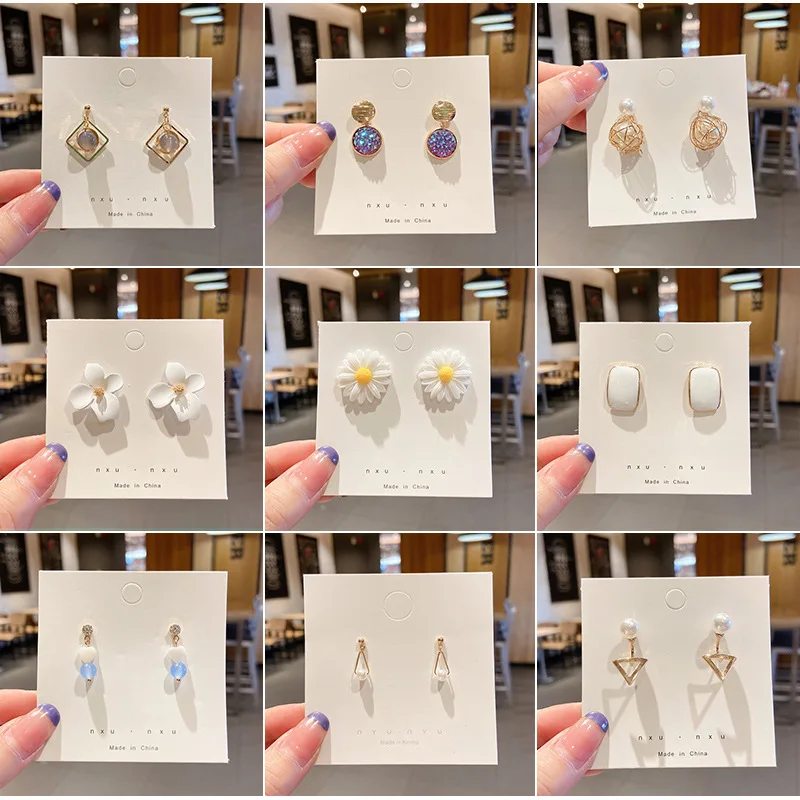 QAKGL Fashion Girls Korean hoop earrings Wholesale Earrings Mixed cute earrings acrylic women accessory New 2021, Picture 
QAKGL Fashion Girls Korean hoop earrings Wholesale Earrings Mixed cute earrings acrylic women accessory New 2021, Picture