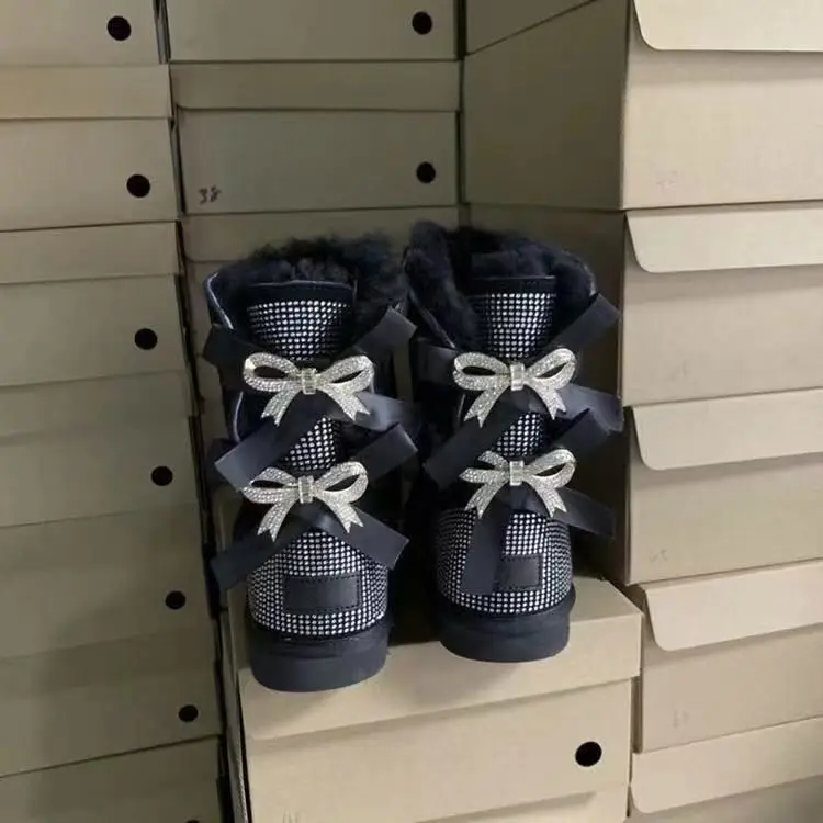 Winter Factory Genuine Leather Basic Design Antiskid warm winter boots Winter Factory Genuine Leather Basic Design Antiskid, Black
Winter Factory Genuine Leather Basic Design Antiskid warm winter boots Winter Factory Genuine Leather Basic Design Antiskid, Black