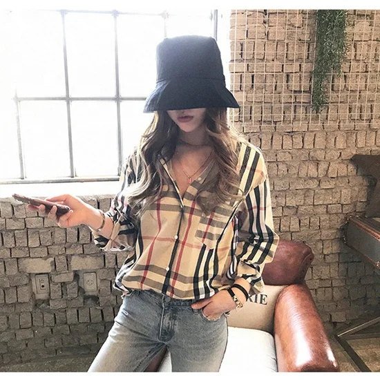 2021 New Hot Sale Classic Plaid Shirt Loose Wild Retro Style Long-Sleeved Shirt Women Female Plus Size Top, Customized color
2021 New Hot Sale Classic Plaid Shirt Loose Wild Retro Style Long-Sleeved Shirt Women Female Plus Size Top, Customized color