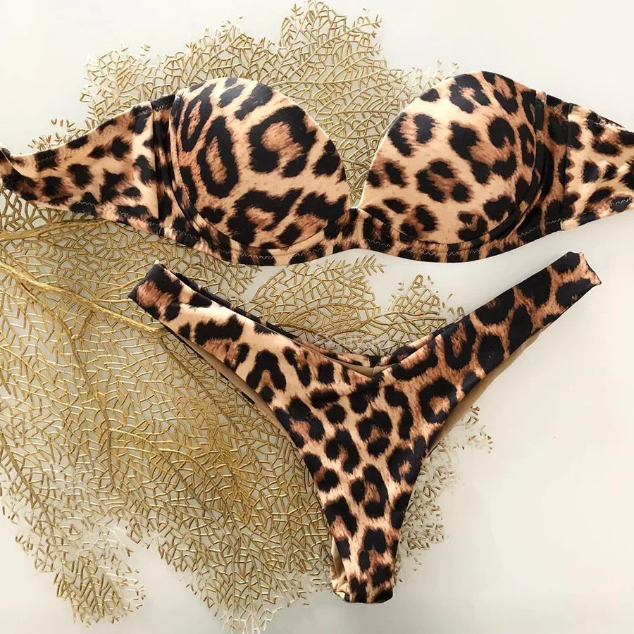 Hot Sale 2021 New Solid Color Strappy Swimsuit Bikini European And American Ladies Swimwear Sexy Leopard Bikini, As show or customized
Hot Sale 2021 New Solid Color Strappy Swimsuit Bikini European And American Ladies Swimwear Sexy Leopard Bikini, As show or customized